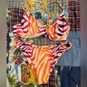Blackbough swim set